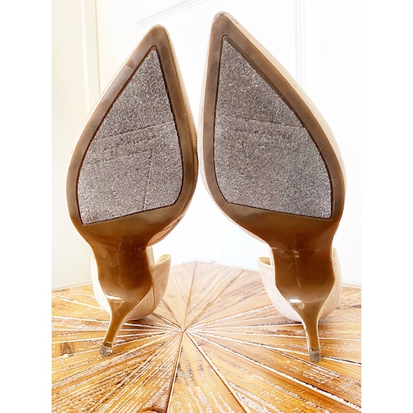 Used Marc Fisher Cream Suede Kitten Heel Pumps in Size 10 - Picture 7 of 9